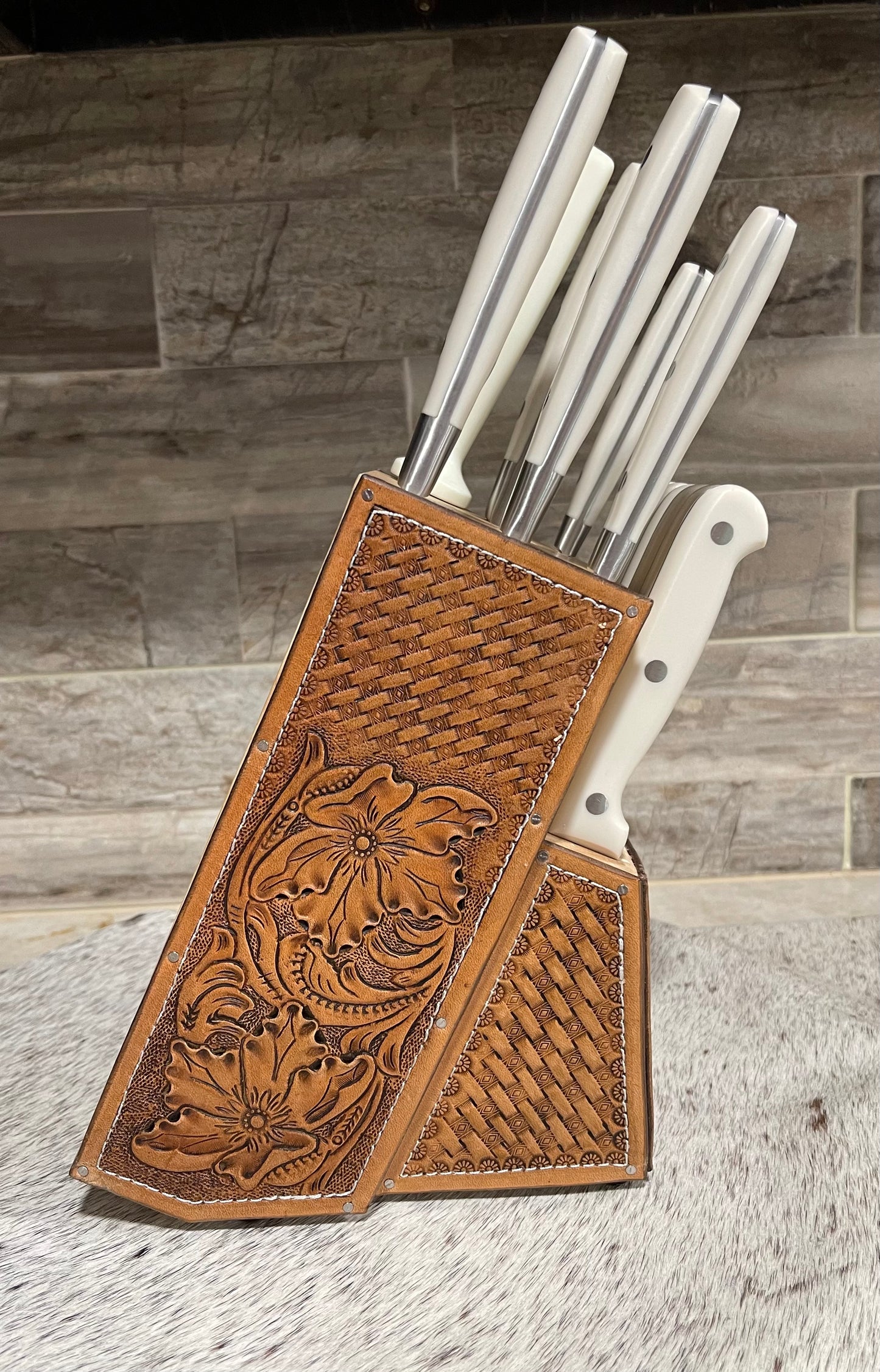 Tooled leather 14 pc knife block set