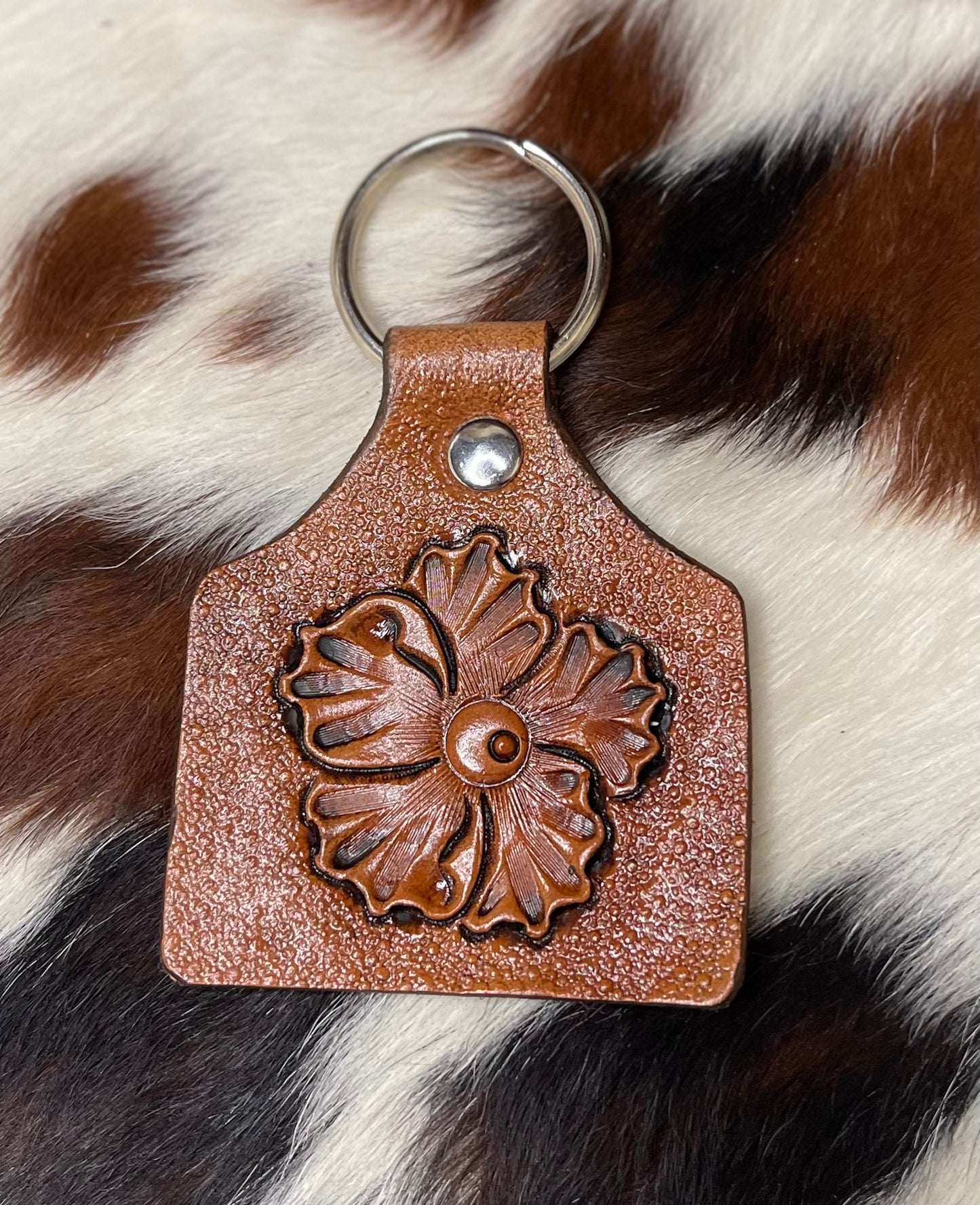 Flower cow tag keychain