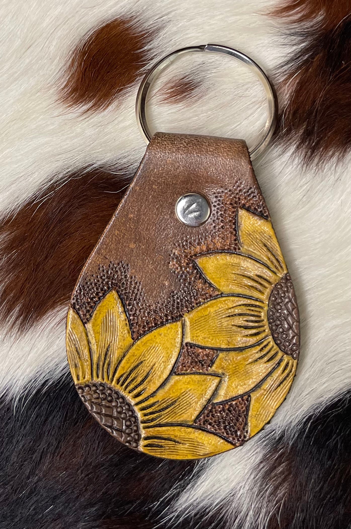 Sunflower leather keychain