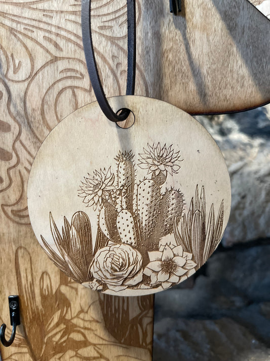 Wood round cactus ornaments